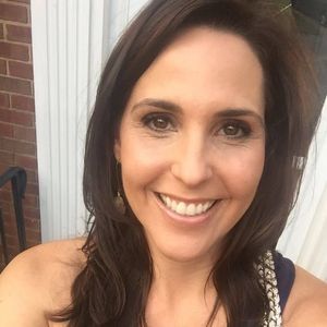 Meet your Posher, Avery